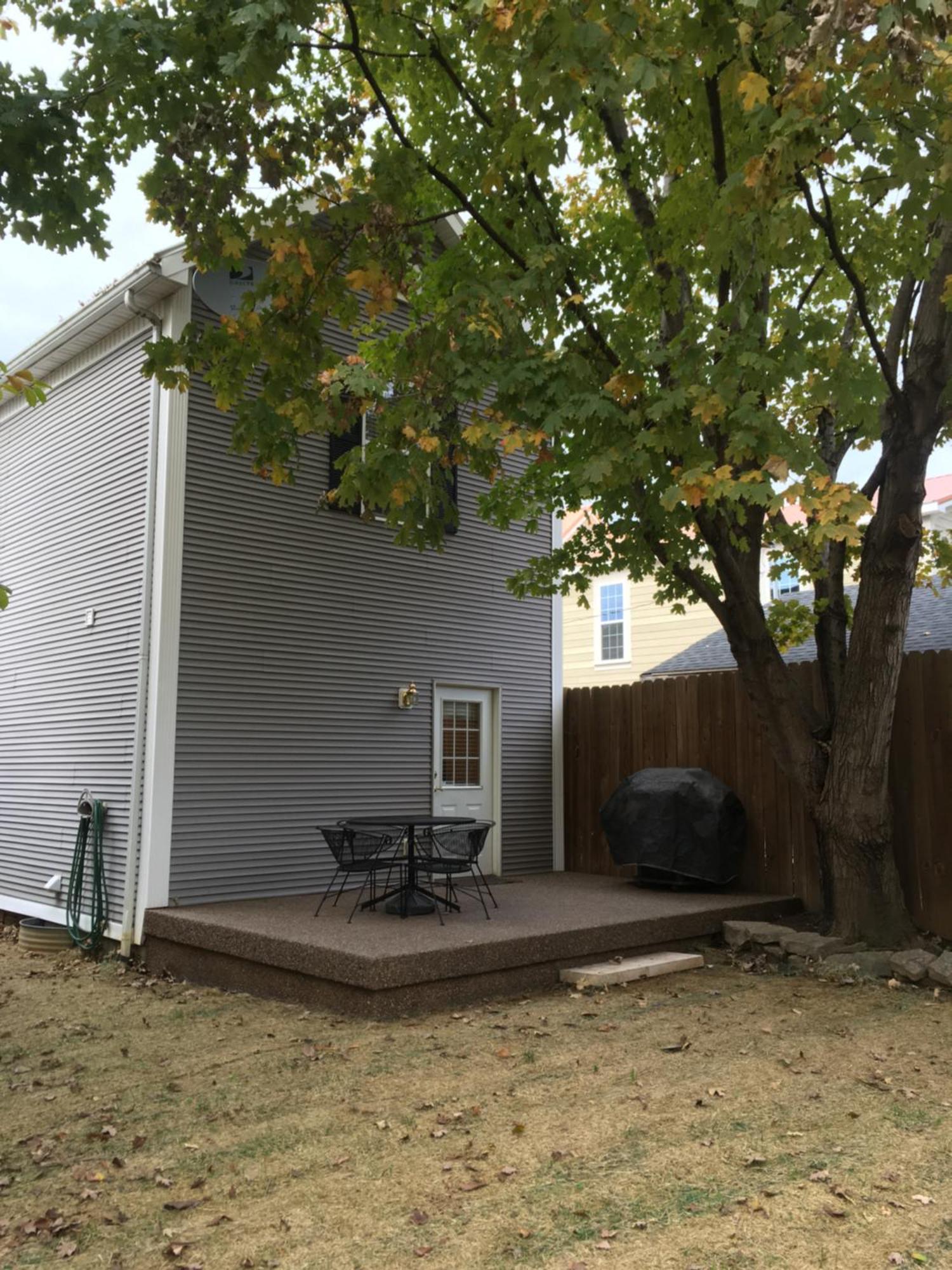 Villa Downtown Abode In The Heart Of The Bourbon Trail Lebanon Exterior foto
